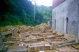 造橋鄉龍昇村龍山吾母宮