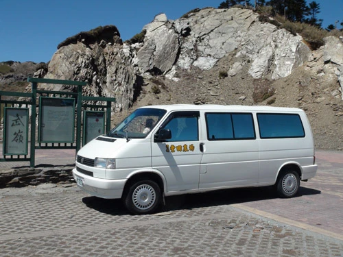 清境包車-旅遊包車-觀光租車-自由行租車-畢業旅行租車---台中推薦租車公司.南投推薦租車公司