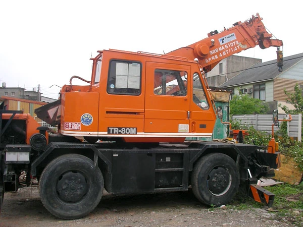 新竹吊車起重,新竹吊卡,新竹全吊車,新竹全油壓吊車,新竹起重工程