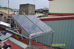 太陽能熱水器-平板式