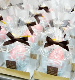 粉紅純真彩蛋 NT140 (可搭配巧克力或其它產品組裝成禮盒)