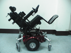 空中傾倒型電動輪椅
