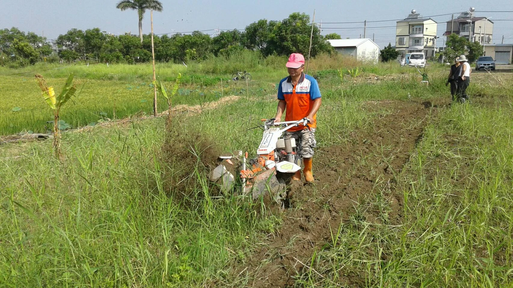 IE-102 除草作業